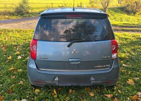 Мицубиси Кольт 2008 в Европе на Automoto.ua Серый Мицубиси Кольт, объемом двигателя 0 л и пробегом 52 тыс. км за 2999 $, фото 3 на Automoto.ua