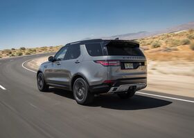 Land Rover Discovery 2018 на тест-драйве, фото 7