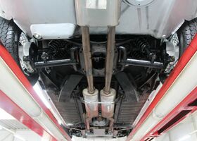 Сірий Ягуар E-Type, об'ємом двигуна 0 л та пробігом 105 тис. км за 70914 $, фото 8 на Automoto.ua