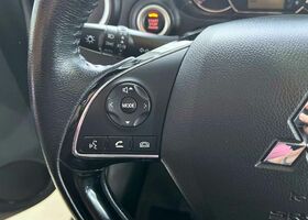 Мицубиси Спейс Стар 2022 в Европе на Automoto.ua Белый Мицубиси Спейс Стар, объемом двигателя 1.19 л и пробегом 61 тыс. км за 12826 $, фото 15 на Automoto.ua