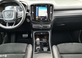 Вольво XC40, об'ємом двигуна 1.97 л та пробігом 180 тис. км за 23305 $, фото 13 на Automoto.ua