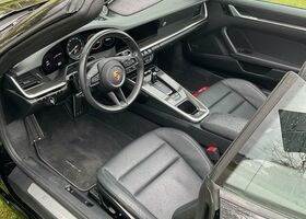 Черный Порше 911, объемом двигателя 2.98 л и пробегом 35 тыс. км за 140532 $, фото 4 на Automoto.ua