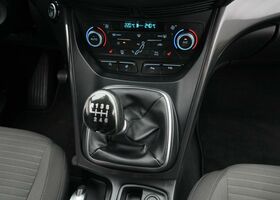 Форд Сі-Макс 2019 у Європі на Automoto.ua Форд Сі-Макс, об'ємом двигуна 1 л та пробігом 99 тис. км за 9900 $, фото 43 на Automoto.ua