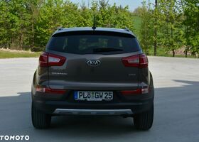 Кіа Sportage, об'ємом двигуна 2 л та пробігом 154 тис. км за 10778 $, фото 12 на Automoto.ua