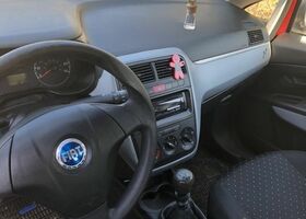 Фіат Пунто, об'ємом двигуна 1.37 л та пробігом 229 тис. км за 1339 $, фото 7 на Automoto.ua