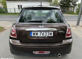 Міні Cooper, об'ємом двигуна 1.6 л та пробігом 245 тис. км за 5724 $, фото 7 на Automoto.ua