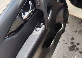 Ніссан Кашкай 2014 у Європі на Automoto.ua Білий Ніссан Кашкай, об'ємом двигуна 1.46 л та пробігом 162 тис. км за 10490 $, фото 13 на Automoto.ua