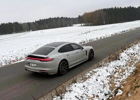 Порше Panamera, об'ємом двигуна 4 л та пробігом 22 тис. км за 160907 $, фото 27 на Automoto.ua