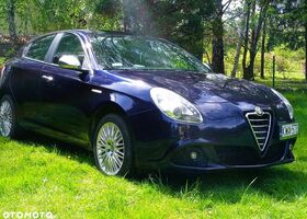 Альфа Ромео Giulietta, об'ємом двигуна 1.37 л та пробігом 147 тис. км за 7106 $, фото 2 на Automoto.ua