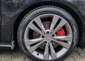 Мерседес Б-класс 2014 в Европе на Automoto.ua Черный Мерседес Б-класс, объемом двигателя 2.14 л и пробегом 237 тыс. км за 12107 $, фото 33 на Automoto.ua