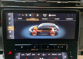 Мазераті Grecale 2025 у Європі на Automoto.ua Сірий Мазераті Grecale, об'ємом двигуна 2 л та пробігом 16 тис. км за 72344 $, фото 32 на Automoto.ua