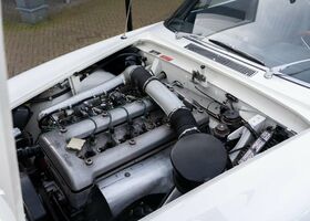 Білий Альфа Ромео Sprint, об'ємом двигуна 2.6 л та пробігом 60 тис. км за 54531 $, фото 10 на Automoto.ua