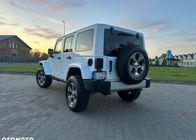 Джип Wrangler, об'ємом двигуна 3.61 л та пробігом 55 тис. км за 33693 $, фото 6 на Automoto.ua