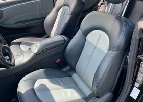 Мерседес 200 2005 в Европе на Automoto.ua Черный Мерседес 200, объемом двигателя 0 л и пробегом 186 тыс. км за 7445 $, фото 8 на Automoto.ua