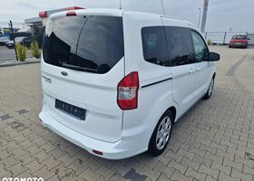 Форд Tourneo Courier, объемом двигателя 1.5 л и пробегом 175 тыс. км за 7969 $, фото 2 на Automoto.ua