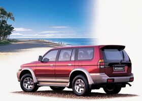 Міцубісі Паджеро Спорт, Позашляховик / Кросовер 2000 - 2008 3.0 i V6 24V (170 Hp)