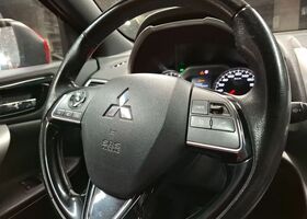Мицубиси Eclipse Cross 2020 в Европе на Automoto.ua Красный Мицубиси Eclipse Cross, объемом двигателя 0 л и пробегом 65 тыс. км за 20721 $, фото 9 на Automoto.ua