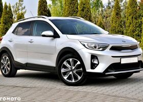 Кіа Stonic, об'ємом двигуна 1.37 л та пробігом 119 тис. км за 11857 $, фото 2 на Automoto.ua