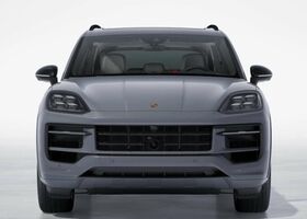 Сірий Порше Cayenne, об'ємом двигуна 3 л та пробігом 150 тис. км за 210129 $, фото 2 на Automoto.ua