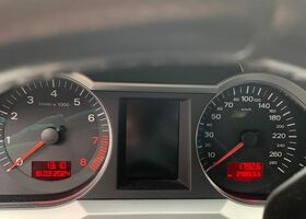 Ауди А6, объемом двигателя 2.77 л и пробегом 299 тыс. км за 6048 $, фото 17 на Automoto.ua