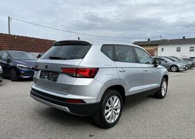 Сірий Сеат Ateca, об'ємом двигуна 1.97 л та пробігом 132 тис. км за 21717 $, фото 2 на Automoto.ua