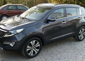 Киа Sportage, объемом двигателя 2 л и пробегом 170 тыс. км за 9482 $, фото 2 на Automoto.ua