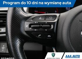 Кіа Stonic, об'ємом двигуна 1.58 л та пробігом 166 тис. км за 10799 $, фото 18 на Automoto.ua