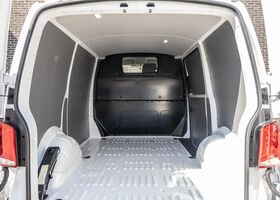 Фольксваген T6.1 Transporter 2024 в Европе на Automoto.ua Белый Фольксваген T6.1 Transporter, объемом двигателя 1.97 л и пробегом 14 тыс. км за 35574 $, фото 8 на Automoto.ua