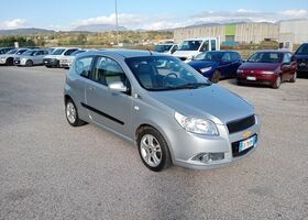 Шевроле Авео 2010 у Європі на Automoto.ua Срібний Шевроле Авео, об'ємом двигуна 1.4 л та пробігом 122 тис. км за 5261 $, фото 6 на Automoto.ua