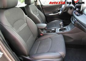 Хендай i30, объемом двигателя 1.48 л и пробегом 2 тыс. км за 19189 $, фото 14 на Automoto.ua