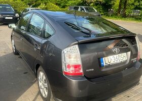 Тойота Пріус, об'ємом двигуна 1.5 л та пробігом 215 тис. км за 5616 $, фото 5 на Automoto.ua