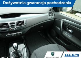 Рено Лагуна, объемом двигателя 1.46 л и пробегом 227 тыс. км за 2808 $, фото 8 на Automoto.ua