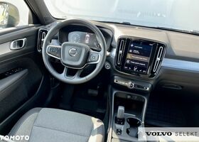 Вольво XC40, объемом двигателя 1.97 л и пробегом 61 тыс. км за 36263 $, фото 12 на Automoto.ua