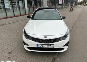 Кіа Оптіма, об'ємом двигуна 1.59 л та пробігом 143 тис. км за 17905 $, фото 3 на Automoto.ua