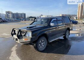 Міцубісі Л 200, Пікап 2004 - 2006 Double Cab 2.5 TD 4WD