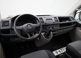 Фольксваген Transporter T6 2018 в Европе на Automoto.ua Белый Фольксваген Transporter T6, объемом двигателя 1.97 л и пробегом 27 тыс. км за 33666 $, фото 6 на Automoto.ua