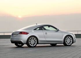 Ауди ТТ, Купе 2010 - н.в. RS Coupe 2,5 TFSI quattro AT (360 Hp)