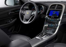 Шевроле Малібу, Седан 2012 - н.в. V 2.4 i 16V (167 Hp)
