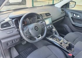 Серый Рено Kadjar, объемом двигателя 1.46 л и пробегом 81 тыс. км за 18642 $, фото 10 на Automoto.ua