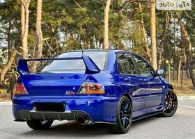 Міцубісі Лансер Еволюшн, Седан 2003 - 2006 VIII 2.0 i 16V Turbo (265 Hp) evo