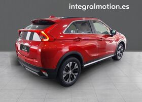Мицубиси Eclipse Cross 2020 в Европе на Automoto.ua Красный Мицубиси Eclipse Cross, объемом двигателя 1.5 л и пробегом 29 тыс. км за 25795 $, фото 4 на Automoto.ua
