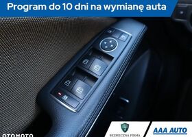 Мерседес ГЛА-Клас 2017 у Європі на Automoto.ua Білий Мерседес ГЛА-Клас, об'ємом двигуна 1 л та пробігом 160 тис. км за 19371 $, фото 18 на Automoto.ua