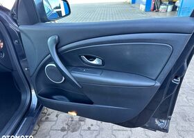 Рено Меган 2010 в Европе на Automoto.ua Черный Рено Меган, объемом двигателя 1 л и пробегом 164 тыс. км за 4093 $, фото 27 на Automoto.ua