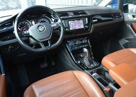 Фольксваген Туран 2017 у Європі на Automoto.ua Чорний Фольксваген Туран, об'ємом двигуна 1.4 л та пробігом 181 тис. км за 20909 $, фото 7 на Automoto.ua