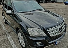 Мерседес ML-Class, об'ємом двигуна 2.99 л та пробігом 270 тис. км за 9719 $, фото 4 на Automoto.ua