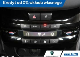 Пежо 208, объемом двигателя 1.2 л и пробегом 52 тыс. км за 7559 $, фото 12 на Automoto.ua