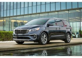 Kia Sedona 2019 на тест-драйве, фото 6