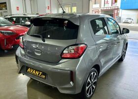 Мицубиси Спейс Стар 2022 в Европе на Automoto.ua Белый Мицубиси Спейс Стар, объемом двигателя 1.19 л и пробегом 61 тыс. км за 12826 $, фото 7 на Automoto.ua