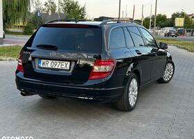 Мерседес Ц-Клас 2009 у Європі на Automoto.ua Чорний Мерседес Ц-Клас, об'ємом двигуна 2.14 л та пробігом 224 тис. км за 22000 $, фото 7 на Automoto.ua