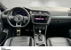 Серый Фольксваген Tiguan Allspace, объемом двигателя 1.97 л и пробегом 63 тыс. км за 38644 $, фото 4 на Automoto.ua